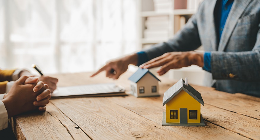Listing and Marketing